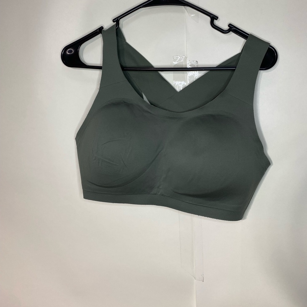 Seamless Olive Green Sports Bra